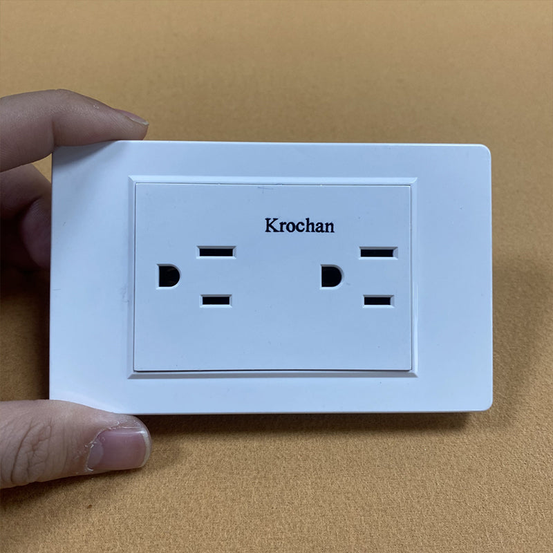 قابس كروشان المملكة المتحدة ذو الصف المزدوج